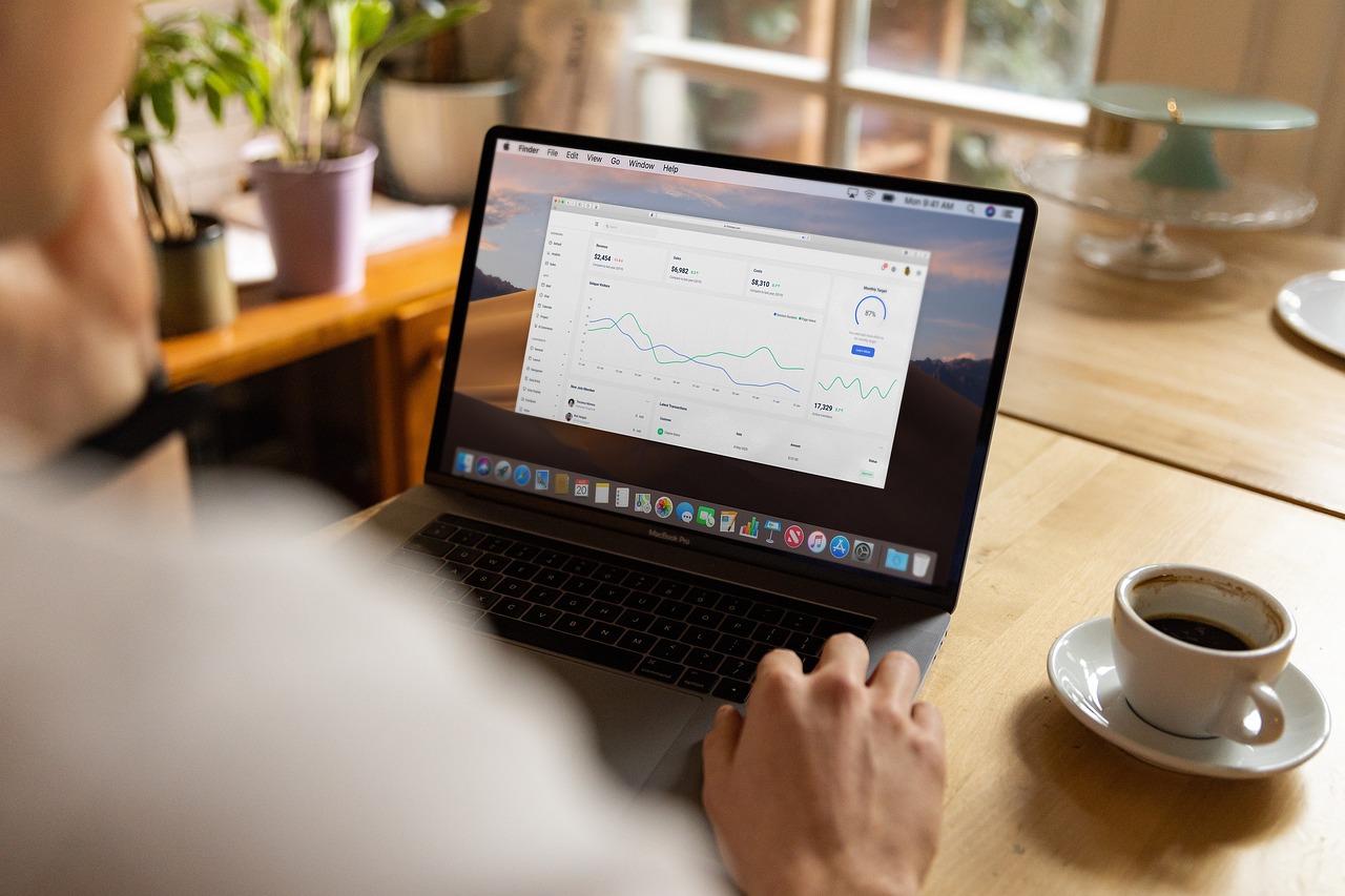 découvrez notre service d'assistance à distance, qui vous permet de résoudre rapidement vos problèmes techniques grâce à une intervention professionnelle et efficace, où que vous soyez.