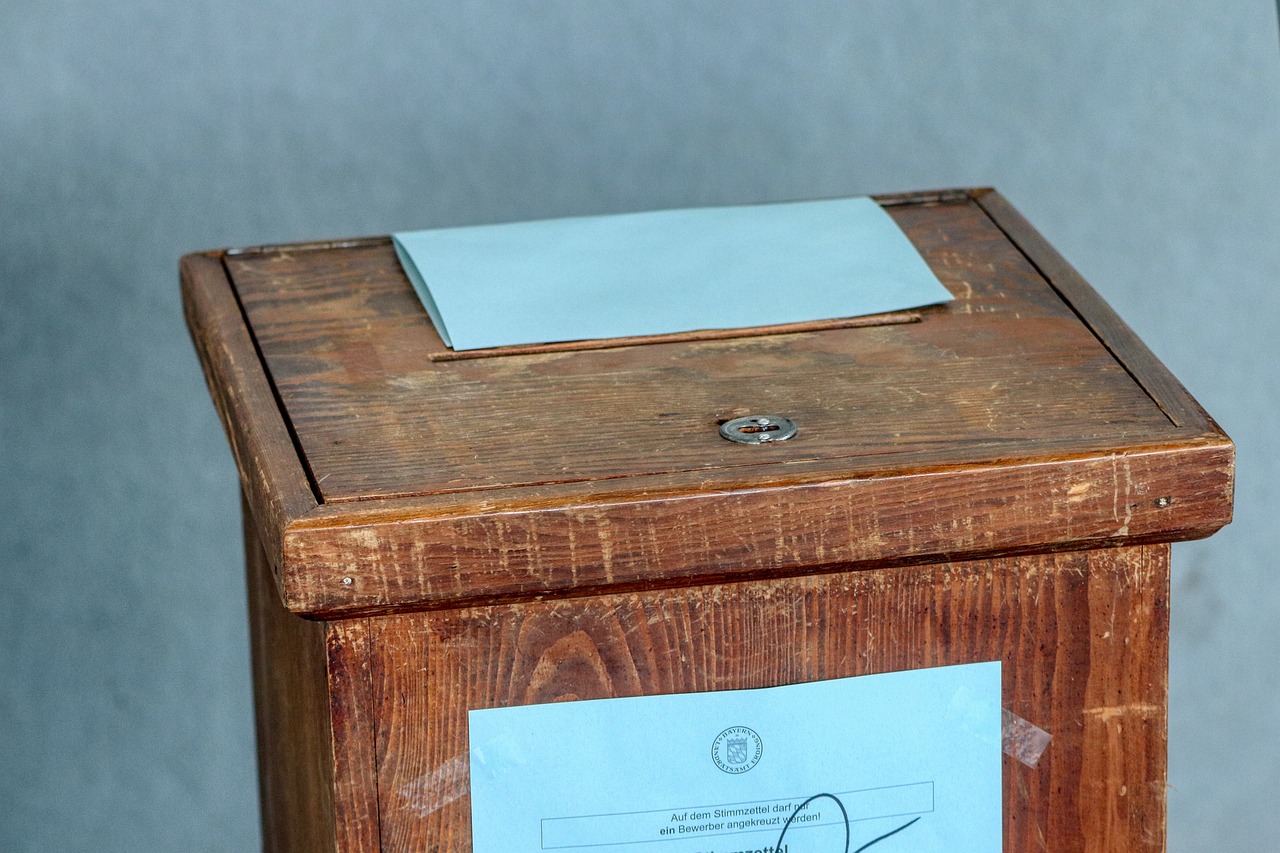 découvrez l'actualité et les enjeux des élections : dates, candidats, programmes et résultats. informez-vous sur le processus électoral pour mieux comprendre son impact sur la société.