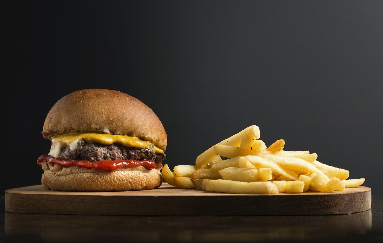 découvrez le meilleur du fast food avec des plats savoureux, rapides à servir et adaptés à tous les goûts ! profitez de nos menus variés pour un repas rapide et délicieux à toute heure de la journée.