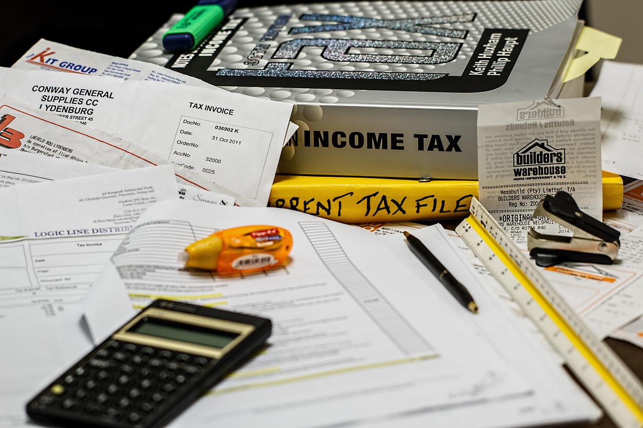 découvrez tout ce qu'il faut savoir sur l'impôt sur le revenu en france : modalités de calcul, déductions possibles, taux d'imposition et conseils pour optimiser votre déclaration. ne laissez rien au hasard et maximisez vos économies fiscales !