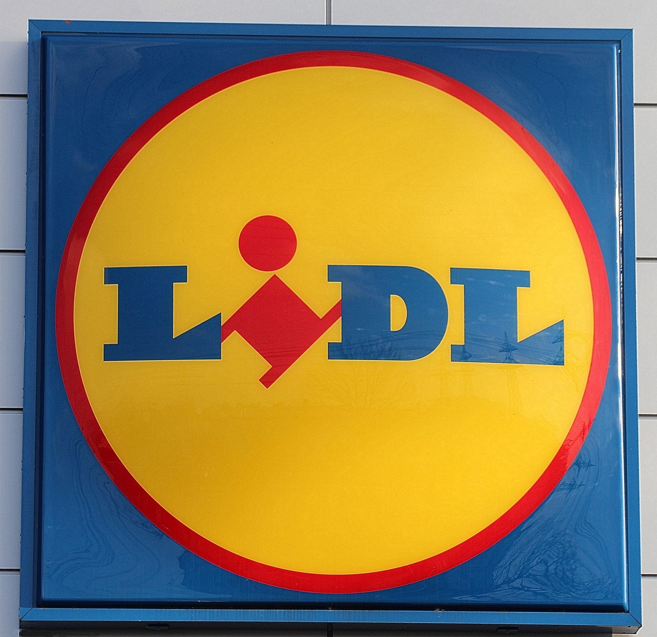 découvrez toutes les nouveautés, offres spéciales et catalogues de lidl : votre supermarché de proximité proposant des produits de qualité à petits prix.