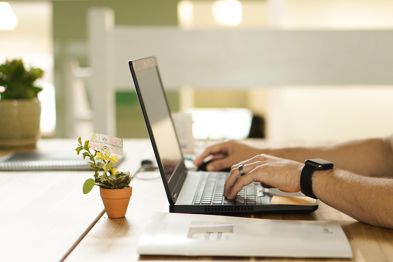 découvrez les avantages de la banque en ligne : accès facile à vos comptes, transactions sécurisées et gestion simplifiée de vos finances, le tout à portée de clic. ouvrez votre compte dès aujourd'hui et profitez d'une expérience bancaire moderne et flexible.