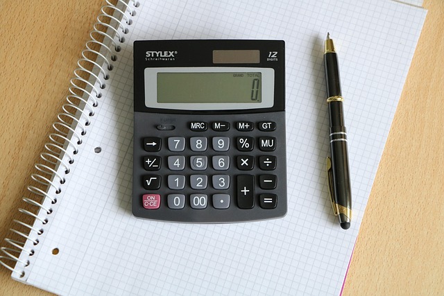 comment calculer et optimiser son salaire d’auto-entrepreneur en 2025