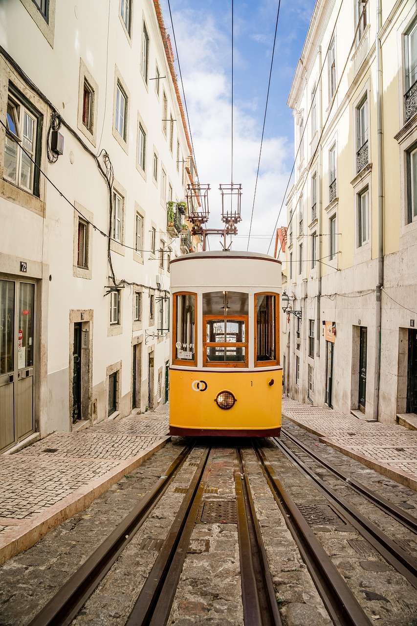 Profitez des voyages avec le comité d’entreprise SNV : guide pratique 2025