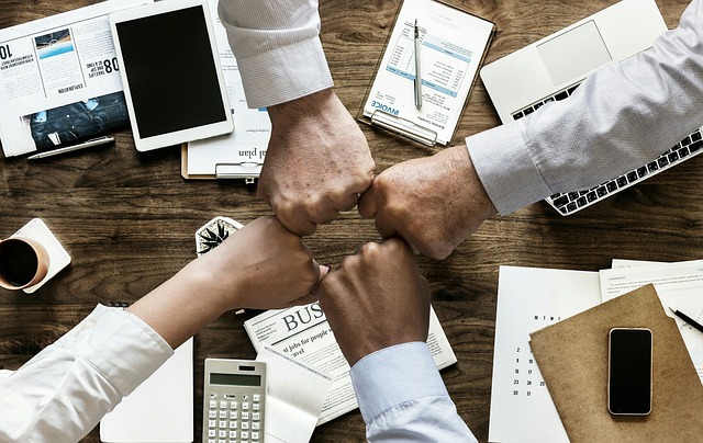 Partenariats commerciaux : stratégies efficaces pour booster votre entreprise
